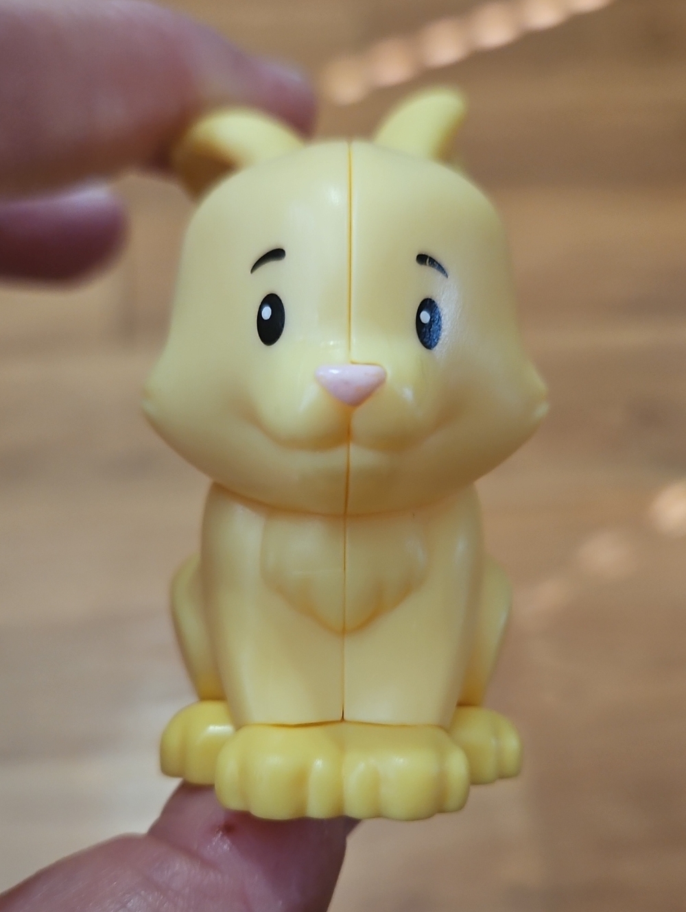 Fisher Little People yellow bunny rabbit figure